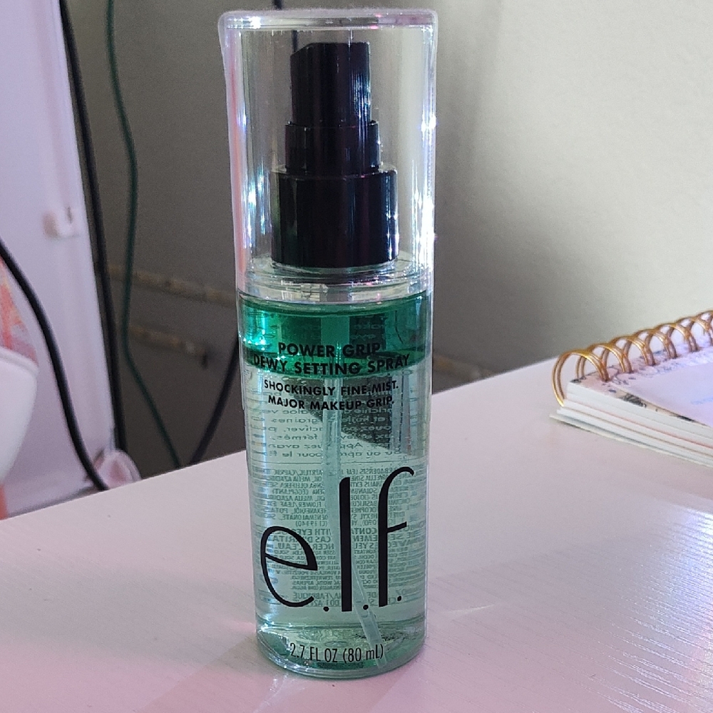 ELF Green Setting Spray Long-Lasting Makeup